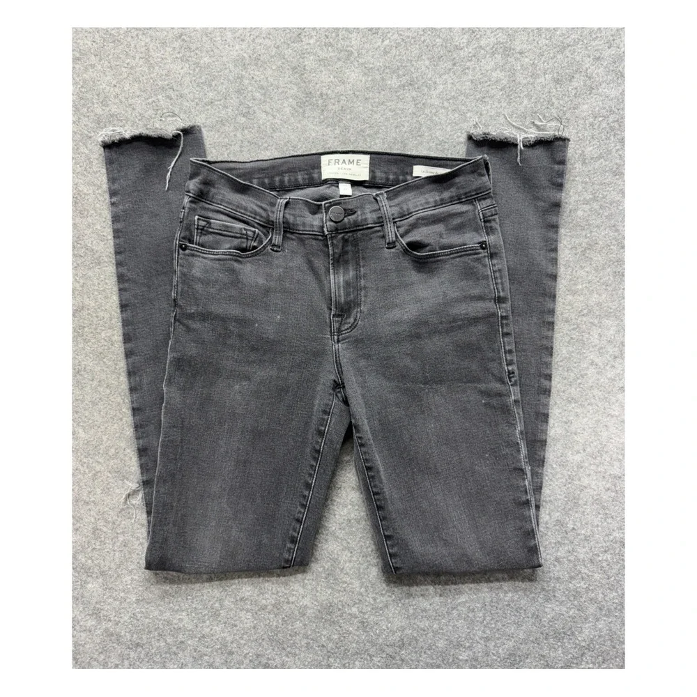 Frame Denim Le Skinny de Jeanne Jeans 27 Charcoal Gray Distressed Knee Raw Hem